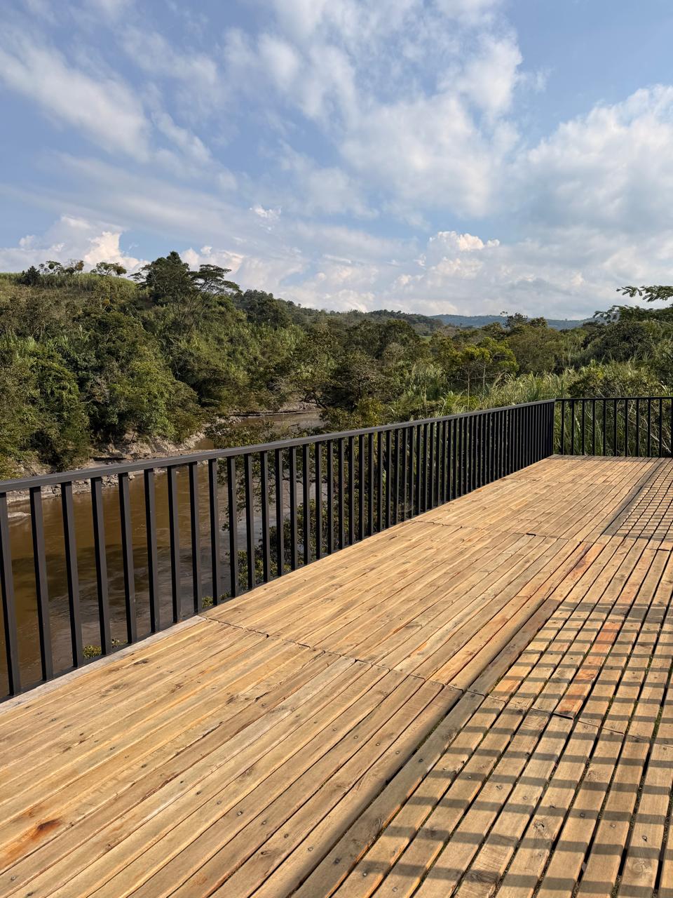 Muelle privado con vista al río